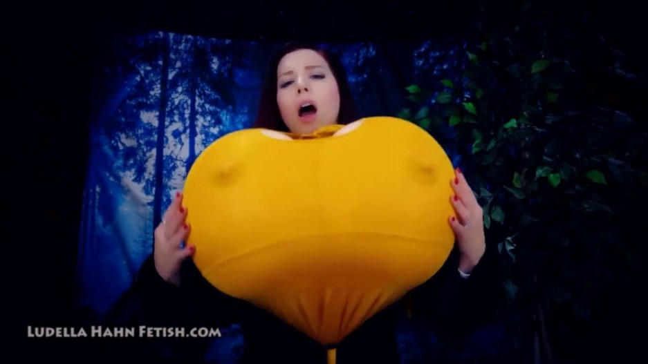 Ludella Hahn – Boob Witched